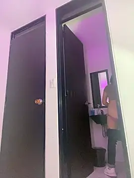 DULCEMARIA EF online show from January 2026 03:53:02 AM