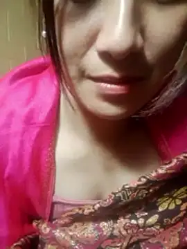 Snapshot of Belinda-686 chatting on January 2026 02:11:01 PM Belinda-686 online show from January 2026 02:11:01 PM