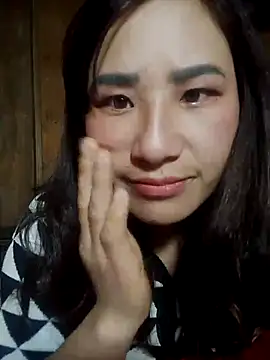 Snapshot of Belinda-686 chatting on January 2026 11:10:01 PM Belinda-686 online show from January 2026 11:10:01 PM