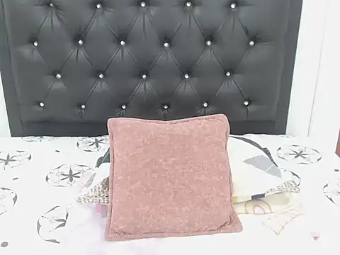 Queenbusty1 online show from January 2026 02:13:01 AM