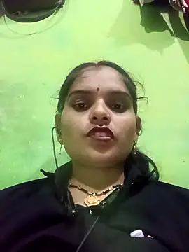 Snapshot of Uma_pande chatting on December 2025 02:46:02 PM Uma pande online show from December 2025 02:46:02 PM