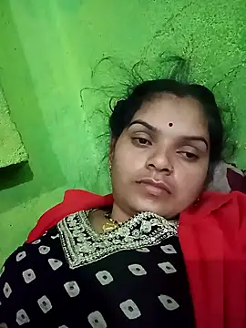 Snapshot of Uma_pande chatting on January 2026 11:29:02 PM Uma pande online show from January 2026 11:29:02 PM