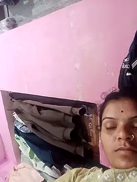 Snapshot of Uma_pande chatting on February 2026 11:25:01 PM Uma pande online show from February 2026 11:25:01 PM