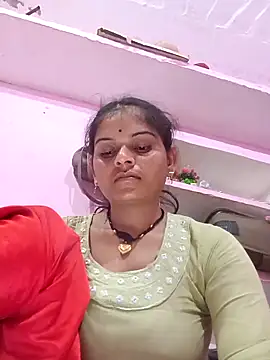 Snapshot of Uma_pande chatting on February 2026 12:21:01 AM Uma pande online show from February 2026 12:21:01 AM