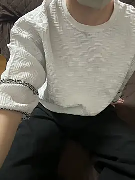 Snapshot of tubasa1216 chatting on March 2026 12:01:02 PM tubasa1216 online show from March 2026 12:01:02 PM