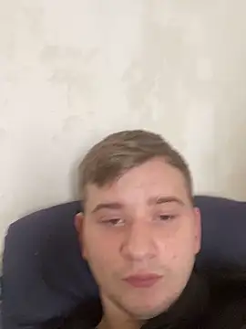 Snapshot of Fantastic6 chatting on February 2026 10:30:02 AM Fantastic6 online show from February 2026 10:30:02 AM