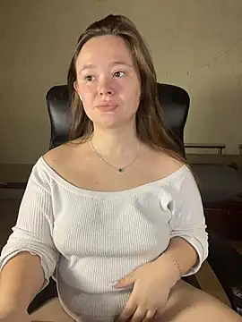 CaramelleSugarr online show from April 2026 05:54:02 PM