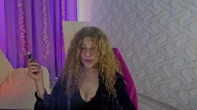 Snapshot of EvaTemptt chatting on March 2026 02:56:01 PM EvaTemptt online show from March 2026 02:56:01 PM