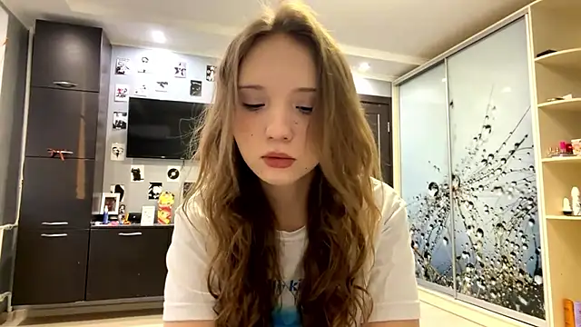 Princessofcashe online show from February 2026 03:01:01 PM