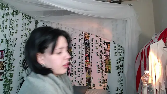 Snapshot of DeerMiracle chatting on January 2026 03:11:02 AM DeerMiracle online show from January 2026 03:11:02 AM