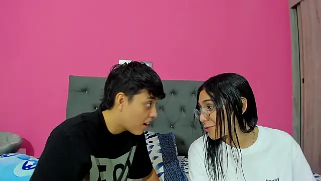 Snapshot of ariloe_quintero chatting on February 2026 02:10:01 AM ariloe quintero online show from February 2026 02:10:01 AM