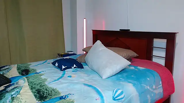 smith celeste online show from February 2026 12:44:01 AM