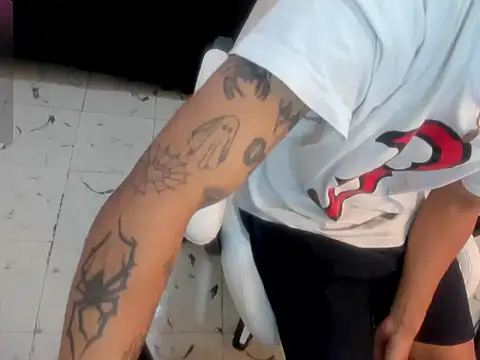 AndyKings 1 online show from January 2026 03:45:02 AM