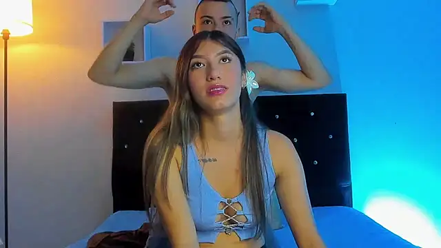 Max and pandora online show from January 2026 07:39:01 PM