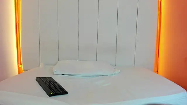 Sunny OS online show from February 2026 07:50:02 PM