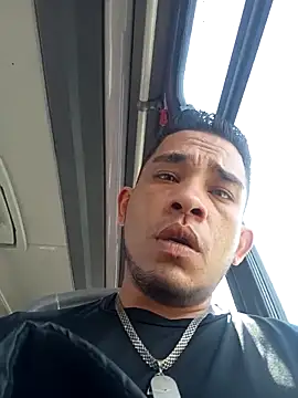 Snapshot of Gloryholeroom chatting on March 2026 07:18:02 PM Gloryholeroom online show from March 2026 07:18:02 PM