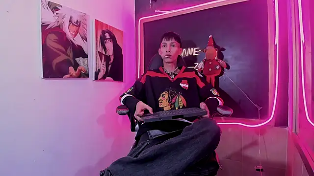 Snapshot of Daniel_Deluc77 chatting on December 2025 02:41:02 AM Daniel Deluc77 online show from December 2025 02:41:02 AM