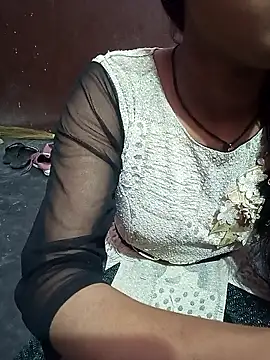 Snapshot of Tanya_mital12 chatting on January 2026 05:45:02 AM Tanya mital12 online show from January 2026 05:45:02 AM