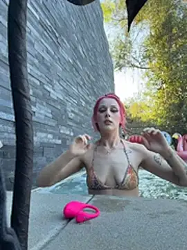 Snapshot of itscleomoon chatting on March 2026 12:12:01 AM itscleomoon online show from March 2026 12:12:01 AM