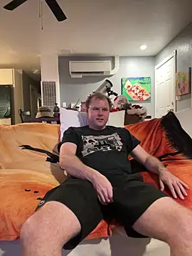 Snapshot of Studmuffin4you chatting on January 2026 03:00:02 AM Studmuffin4you online show from January 2026 03:00:02 AM