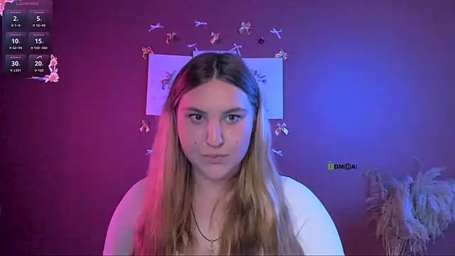 dina bloom  online show from January 2026 05:18:01 PM