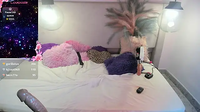 Snapshot of Isafdz chatting on December 2025 09:27:01 AM Isafdz online show from December 2025 09:27:01 AM