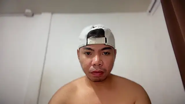 Snapshot of chubbybear_08 chatting on February 2026 04:41:01 AM chubbybear 08 online show from February 2026 04:41:01 AM