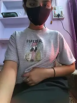 Snapshot of kinsu4763 chatting on January 2026 07:01:02 AM kinsu4763 online show from January 2026 07:01:02 AM