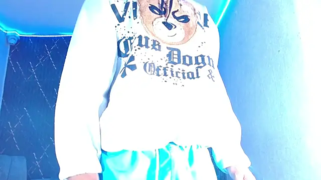 Snapshot of Yoim_Williams chatting on January 2026 10:04:01 PM Yoim Williams online show from January 2026 10:04:01 PM