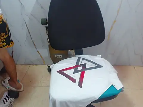 Boy tatto77 online show from April 2026 12:19:01 AM