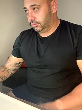 drlluis online show from December 2025 05:53:01 PM