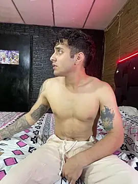 JustynAle2025 online show from March 2026 04:29:02 AM