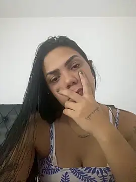 Snapshot of Nini_ chatting on December 2025 05:41:01 PM Nini online show from December 2025 05:41:01 PM