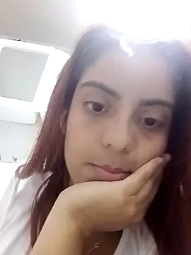 mia hottie2210 online show from January 2026 05:11:01 AM