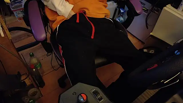 Gay-Versaut online show from April 2026 10:12:02 PM