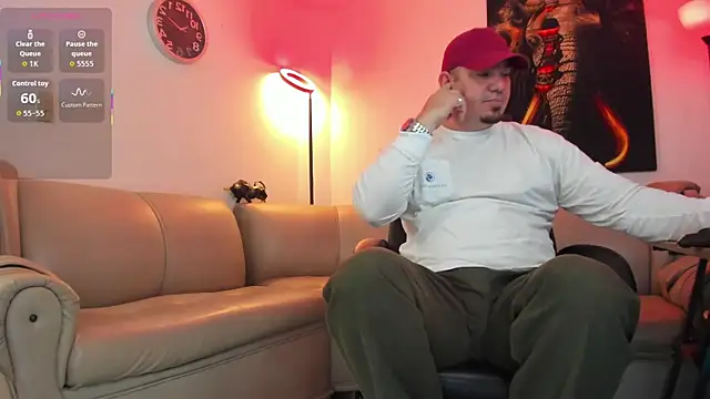 Snapshot of Dante_Bellini chatting on February 2026 03:05:02 PM Dante Bellini online show from February 2026 03:05:02 PM