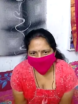 Snapshot of telugutrisha chatting on December 2025 12:40:01 AM telugutrisha online show from December 2025 12:40:01 AM