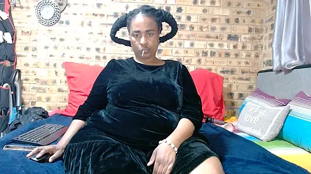 AFRICANBOOTYLICIOUS online show from April 2026 07:28:02 PM