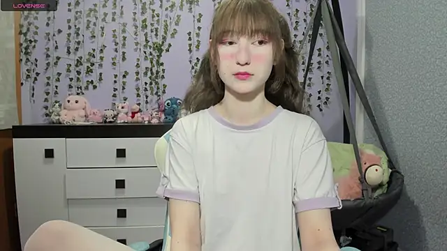 Snapshot of Yoonhee_ki chatting on June 2026 03:05:02 PM Yoonhee ki online show from June 2026 03:05:02 PM