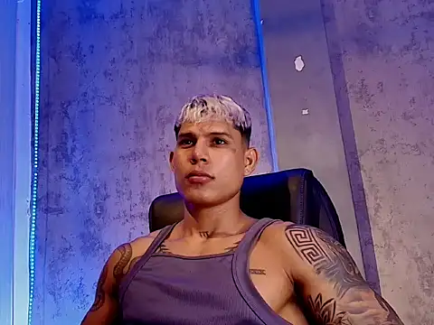 Snapshot of oruz_stud chatting on February 2026 01:55:02 AM oruz stud online show from February 2026 01:55:02 AM