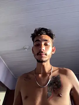 Snapshot of GuioficialBr chatting on February 2026 06:26:01 PM GuioficialBr online show from February 2026 06:26:01 PM