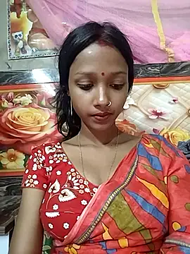 Snapshot of doll2007 chatting on April 2026 08:47:01 PM doll2007 online show from April 2026 08:47:01 PM