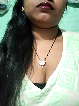 Snapshot of Eashita_01 chatting on January 2026 08:14:02 PM Eashita 01 online show from January 2026 08:14:02 PM