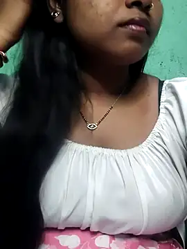 Snapshot of Eashita_01 chatting on February 2026 06:06:01 AM Eashita 01 online show from February 2026 06:06:01 AM