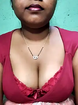 Snapshot of Eashita_01 chatting on February 2026 05:45:01 AM Eashita 01 online show from February 2026 05:45:01 AM