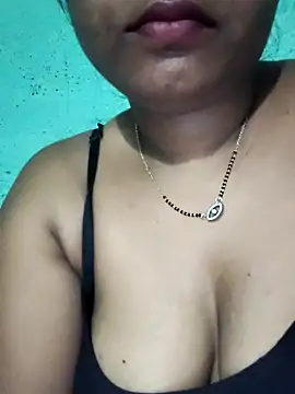 Snapshot of Eashita_01 chatting on February 2026 01:03:02 AM Eashita 01 online show from February 2026 01:03:02 AM