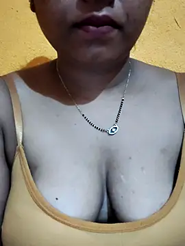 Snapshot of Eashita_01 chatting on March 2026 09:43:01 PM Eashita 01 online show from March 2026 09:43:01 PM