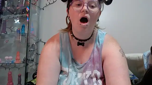 Pupghostt online show from June 2026 01:06:02 PM