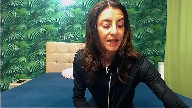 Snapshot of Stella_John chatting on January 2025 09:30:01 AM Stella John online show from January 2025 09:30:01 AM