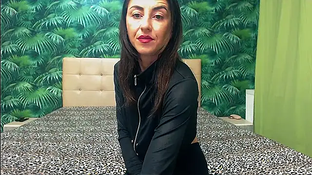 Snapshot of Stella_John chatting on February 2025 05:29:02 AM Stella John online show from February 2025 05:29:02 AM